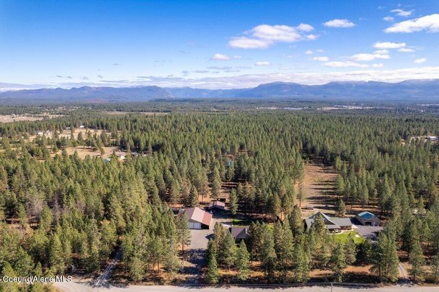 4308 E Rosemont Dr, Athol, ID 83801