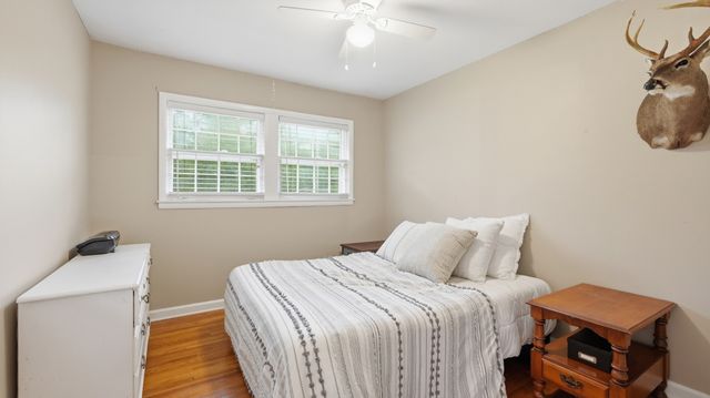 1100 Bragg Cir, Tullahoma, TN 37388