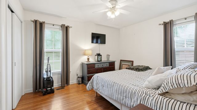 1100 Bragg Cir, Tullahoma, TN 37388