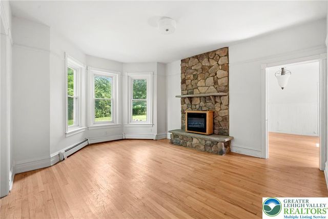 1630 Emmaus Avenue, Salisbury Twp, PA 18103