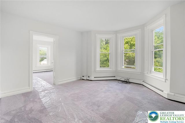 1630 Emmaus Avenue, Salisbury Twp, PA 18103