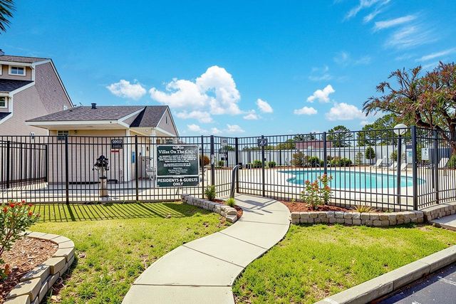 1600 Deer Creek Rd Unit E, Surfside Beach, SC 29575