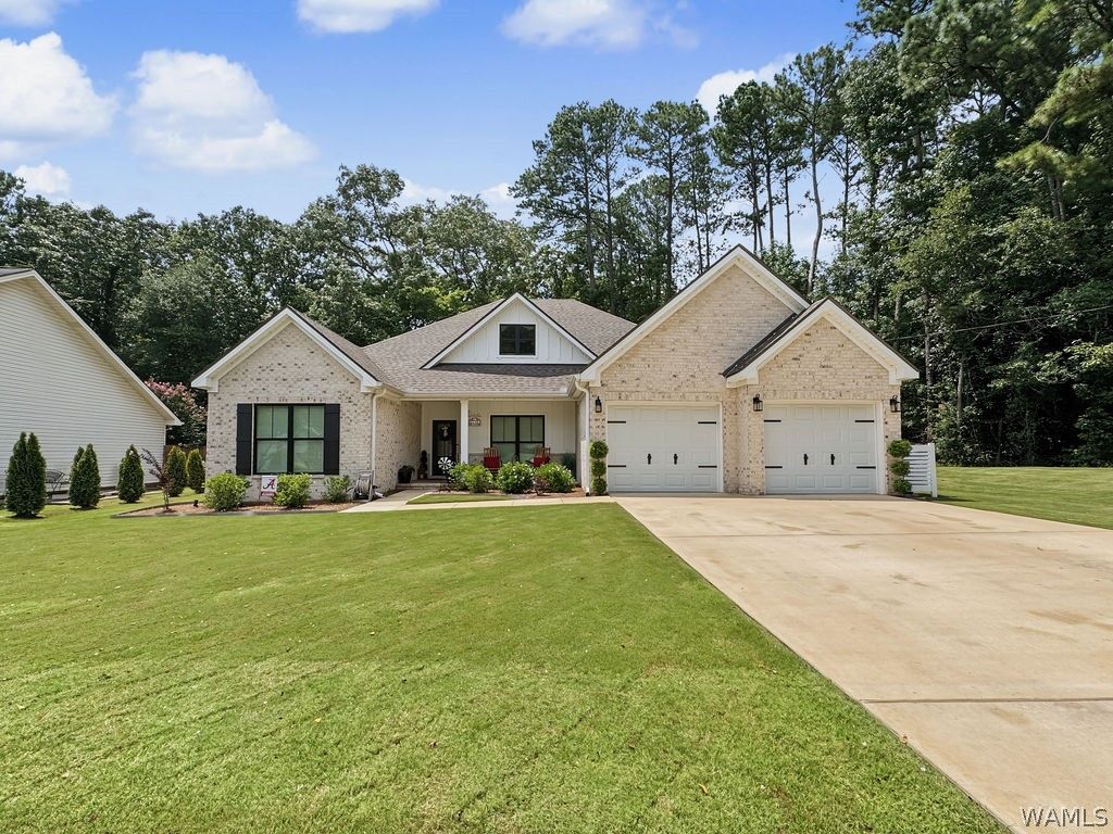 4203 Northwood Estates Drive, Northport, AL 35473