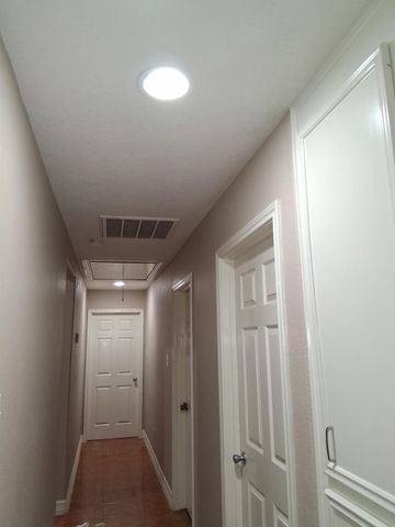 6622 Hoffman Street, Houston, TX 77028