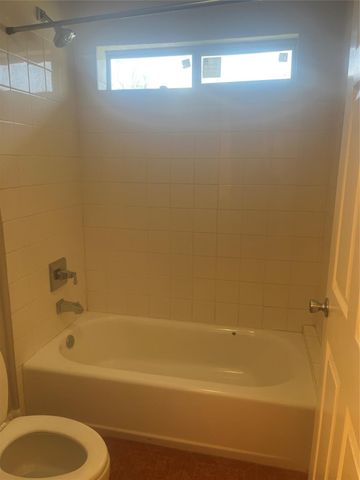 6622 Hoffman Street, Houston, TX 77028