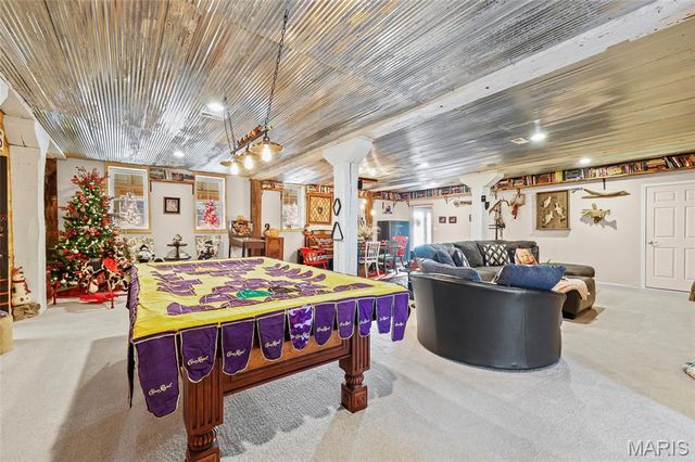 305 N Main Street, Ste Genevieve, MO 63670