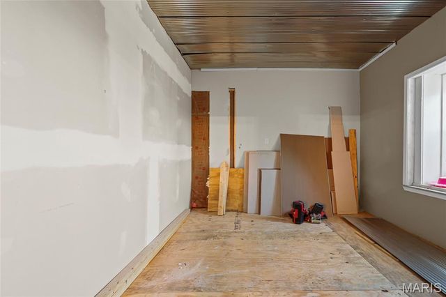 305 N Main Street, Ste Genevieve, MO 63670