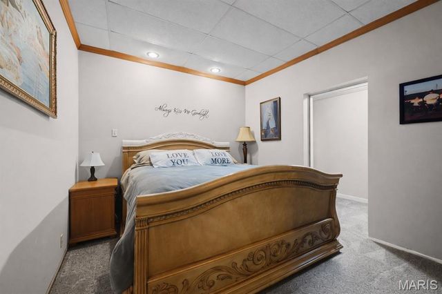 305 N Main Street, Ste Genevieve, MO 63670