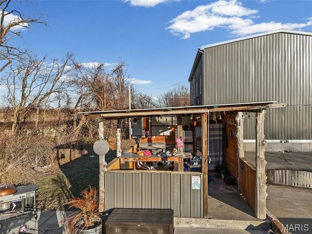 305 N Main Street, Ste Genevieve, MO 63670