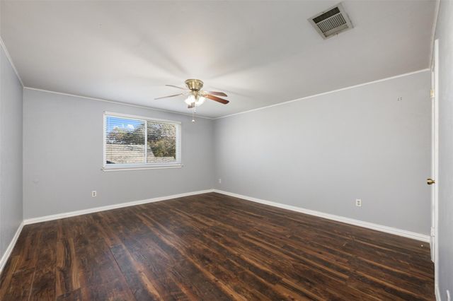 1408 Doonesbury DR, Austin, TX 78758