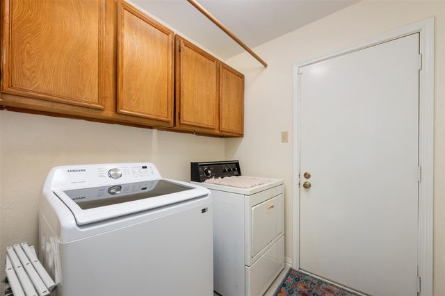 1408 Doonesbury DR, Austin, TX 78758