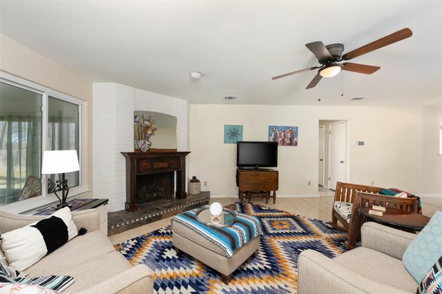 1408 Doonesbury DR, Austin, TX 78758