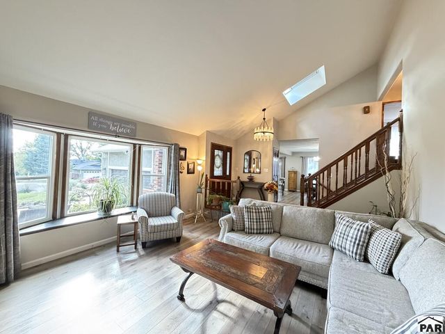 4702 Cedarweed Blvd, Pueblo, CO 81008