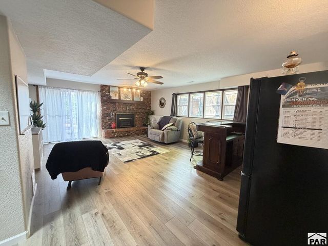 4702 Cedarweed Blvd, Pueblo, CO 81008