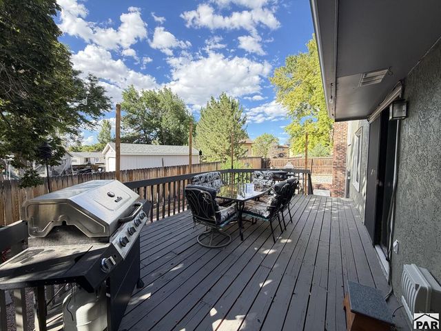 4702 Cedarweed Blvd, Pueblo, CO 81008