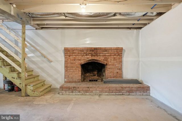 22064 YELLOWBOTTOM, Lignum, VA 22726