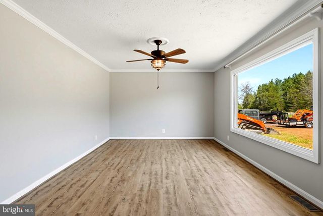 22064 YELLOWBOTTOM, Lignum, VA 22726