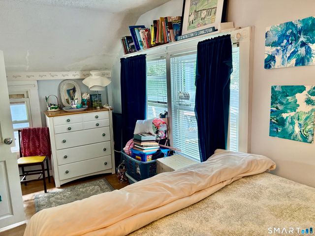 20 Hickok Avenue, Bethel, CT 06801