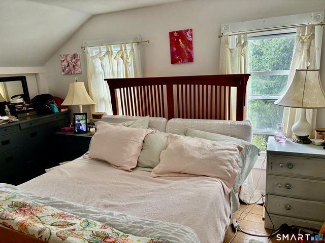 20 Hickok Avenue, Bethel, CT 06801