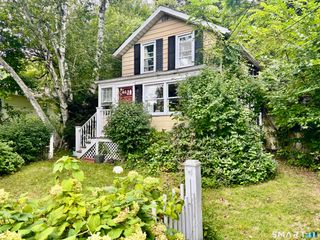 20 Hickok Avenue, Bethel, CT 06801