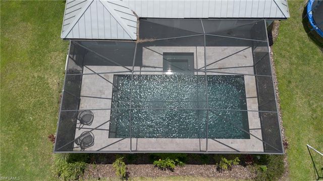 421 35th AVE NE, Naples, FL 34120