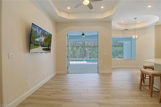 421 35th AVE NE, Naples, FL 34120