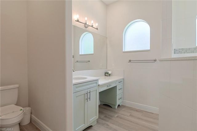 421 35th AVE NE, Naples, FL 34120