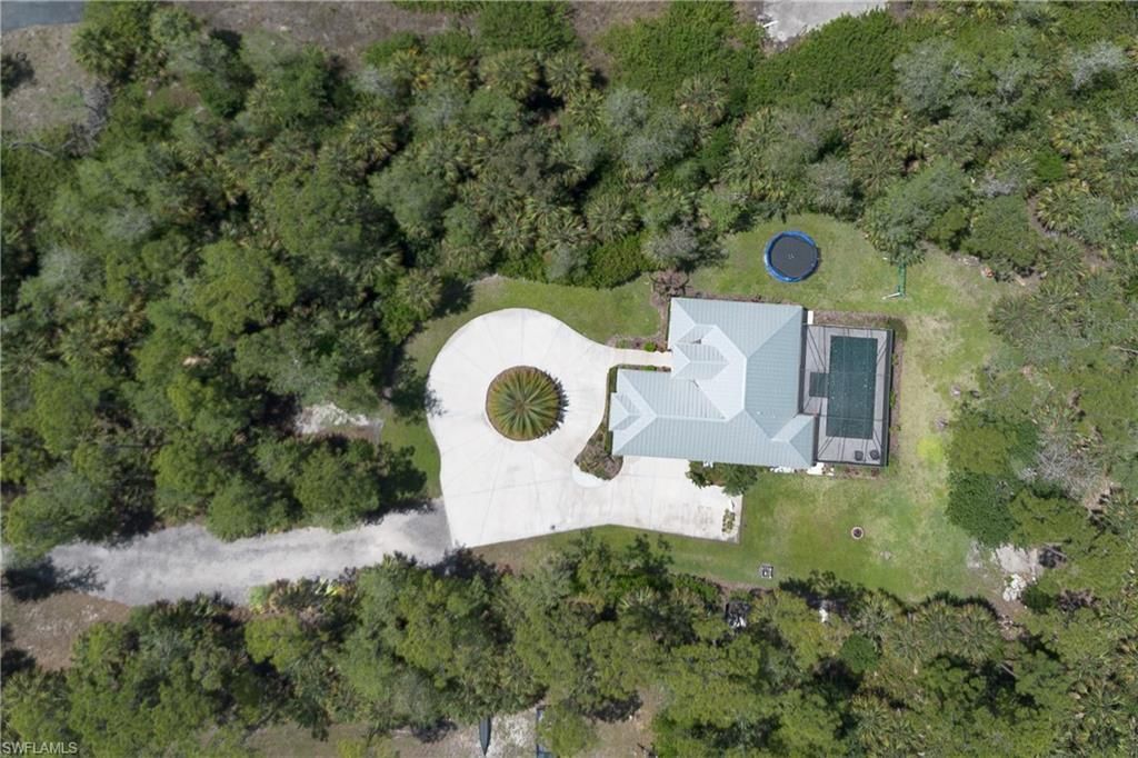 421 35th AVE NE, Naples, FL 34120