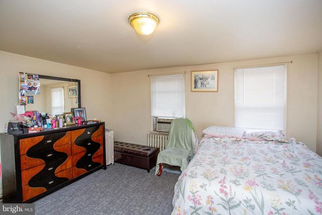 576 BATH, Bristol, PA 19007