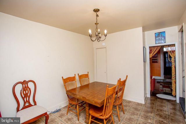 576 BATH, Bristol, PA 19007