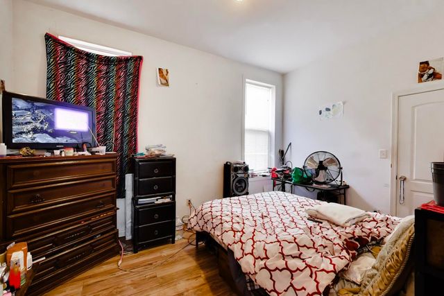 1418 S Saint Louis Avenue, Chicago, IL 60623