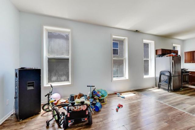 1418 S Saint Louis Avenue, Chicago, IL 60623