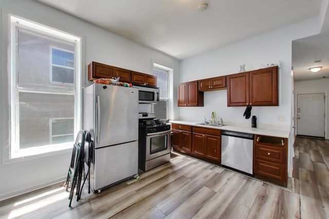 1418 S Saint Louis Avenue, Chicago, IL 60623