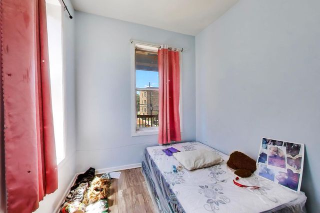 1418 S Saint Louis Avenue, Chicago, IL 60623