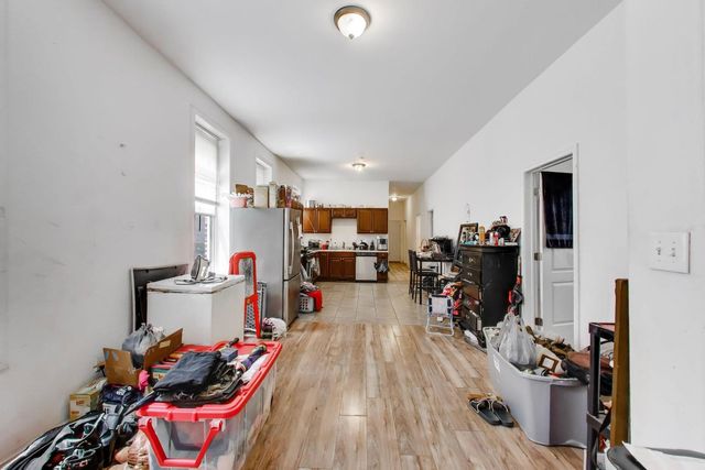1418 S Saint Louis Avenue, Chicago, IL 60623