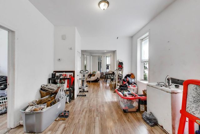 1418 S Saint Louis Avenue, Chicago, IL 60623
