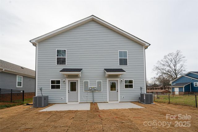 119 3rd Avenue SE, Hickory, NC 28602