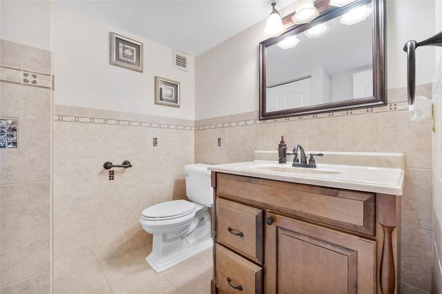 1620 S Ocean Boulevard 5L, Lauderdale-By-The-Sea # 5L, Pompano Beach, FL 33062