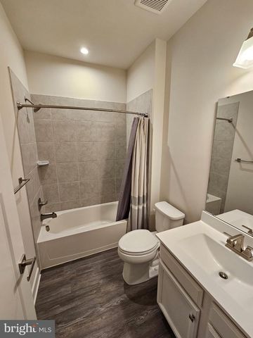 6234 ISLINGTON ST, Middle River, MD 21220
