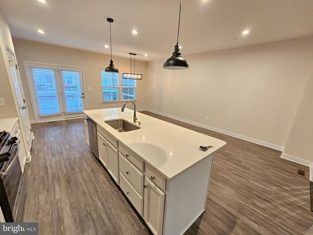 6234 ISLINGTON ST, Middle River, MD 21220