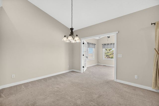 5446 Baraboo Court 5446, Davenport, IA 52804