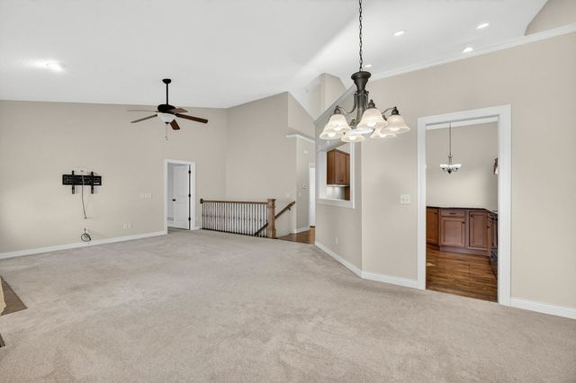 5446 Baraboo Court 5446, Davenport, IA 52804