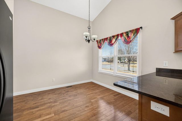 5446 Baraboo Court 5446, Davenport, IA 52804