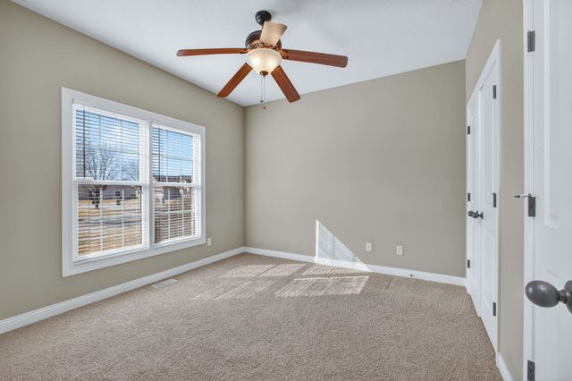 5446 Baraboo Court 5446, Davenport, IA 52804