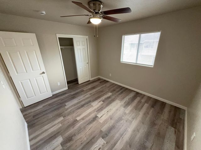 4833 E Lane Avenue, Fresno, CA 93727