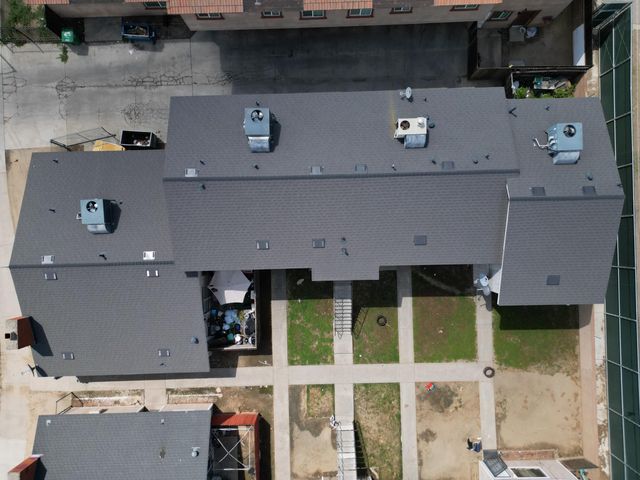 4833 E Lane Avenue, Fresno, CA 93727