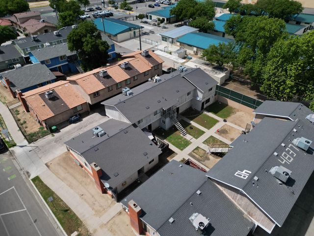 4833 E Lane Avenue, Fresno, CA 93727
