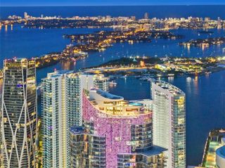 851 NE 1st Ave 2809, Miami, FL 33132
