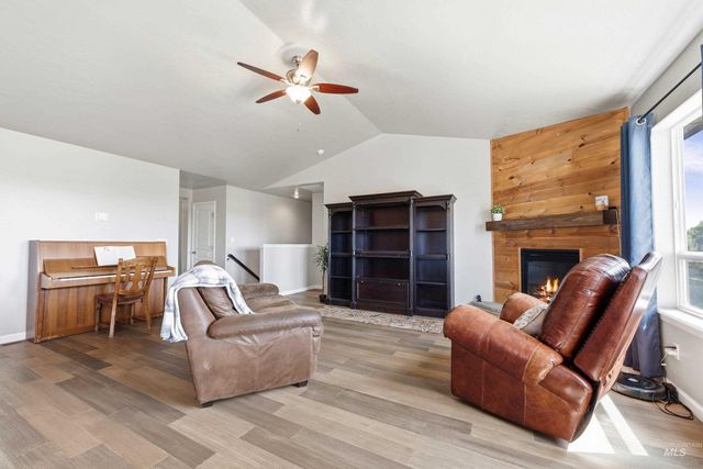 2025 N Thistle Dr, Kuna, ID 83634