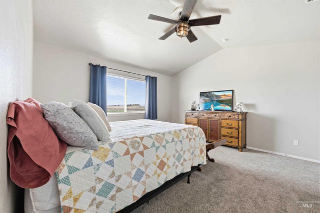 2025 N Thistle Dr, Kuna, ID 83634